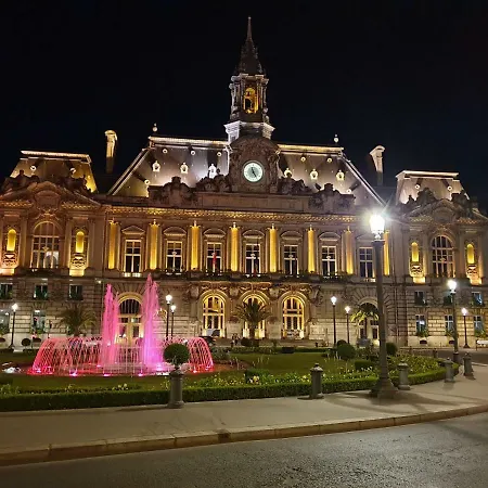 Le Petit Paradis Apartment Tours